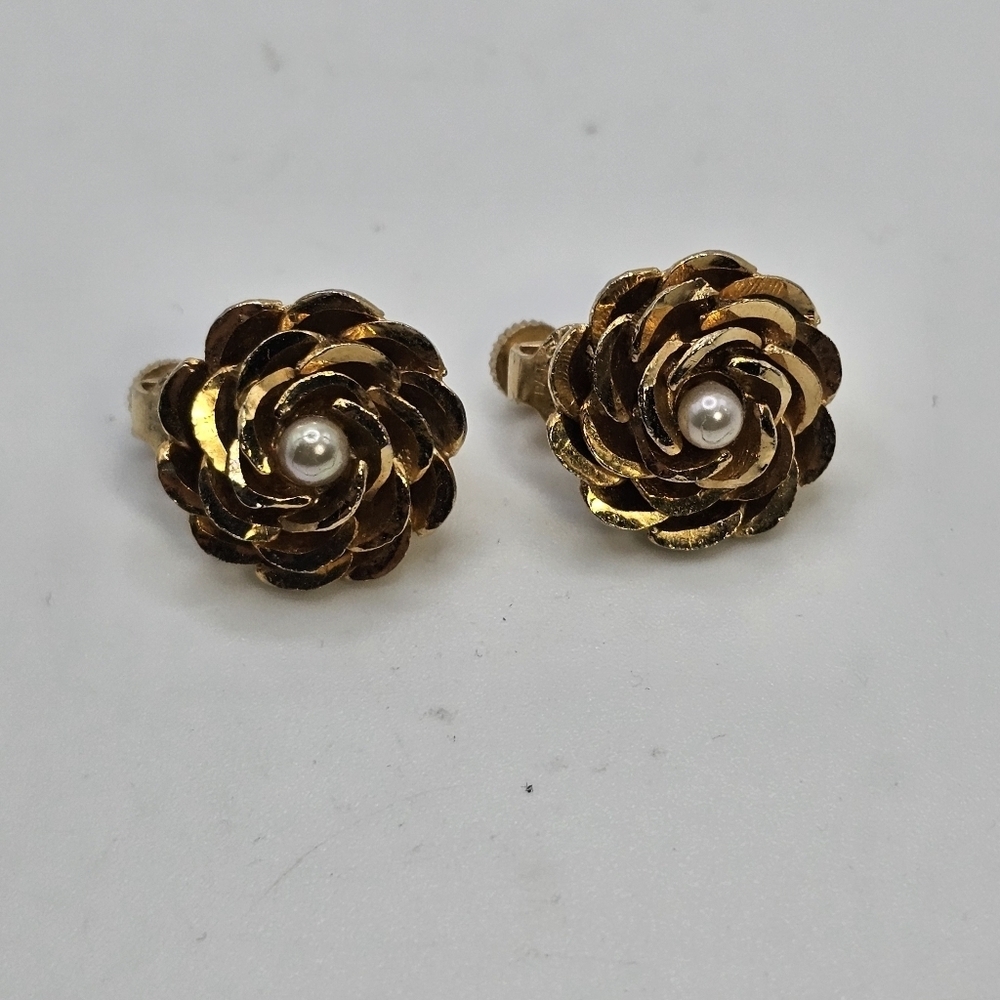 Vendome Vintage Clip Earrings